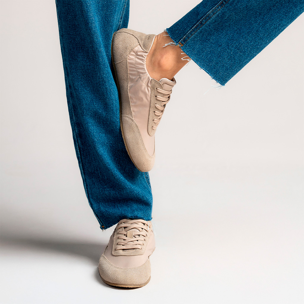 Sneakerina: descubra a origem, o que é e como usar a tendência da vez! 4 SNEAKERINA SHELTER CONFORT AREIA