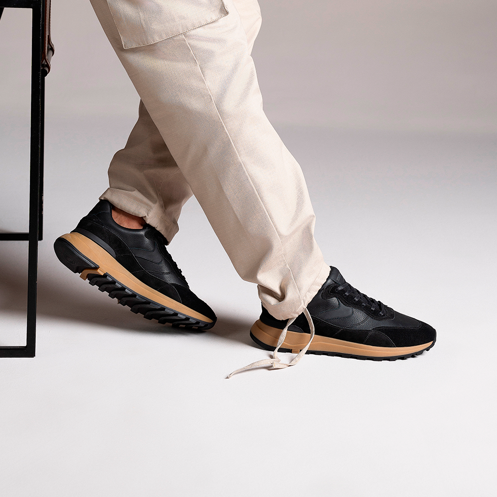 Tênis casual para viajar: um guia para escolher o modelo masculino ideal 3 FLOW BLACK