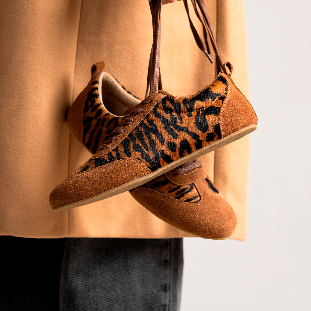 Nem tênis, nem sapatilha: Por que os calçados híbridos são o novo desejo fashion 9 7