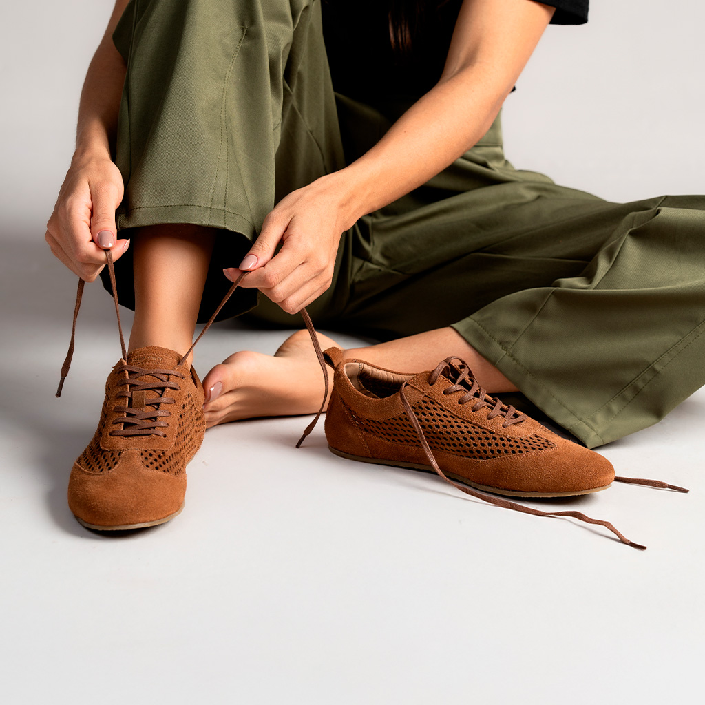 Nem tênis, nem sapatilha: Por que os calçados híbridos são o novo desejo fashion 8 8